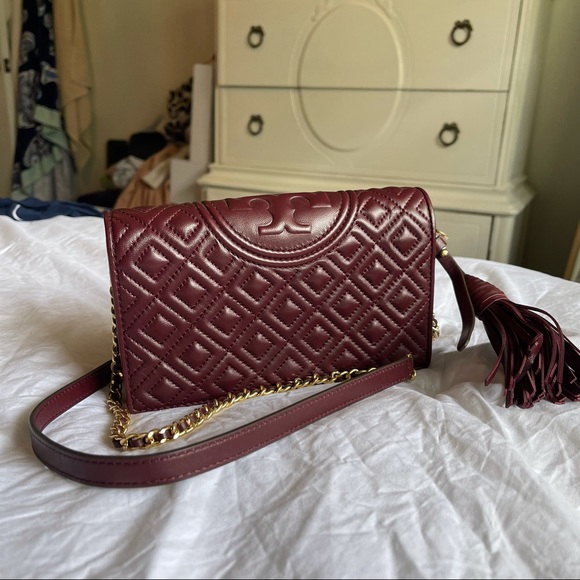 Tory Burch Fleming Wallet Cross Body- Burgundy - Picture 1 of 5